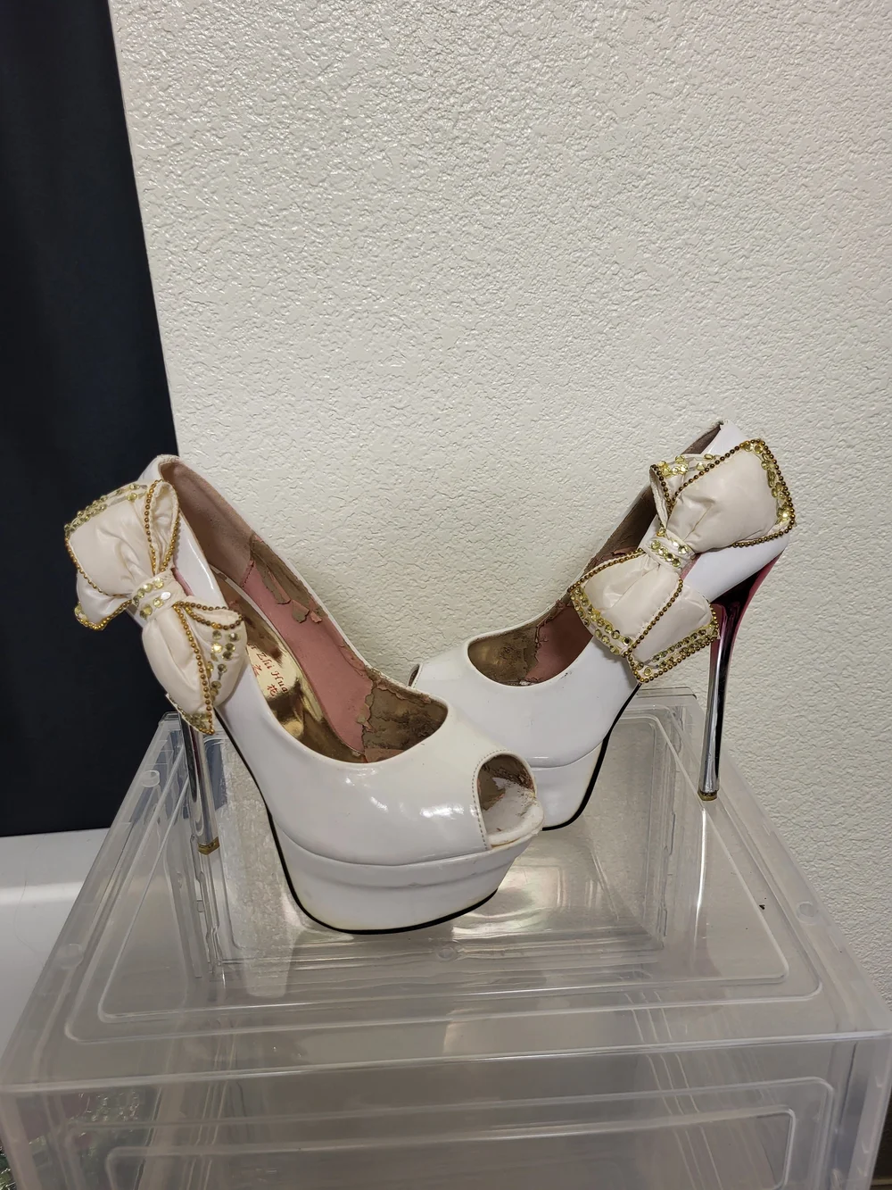 Elegant White Peep-Toe Bow Heels for Women